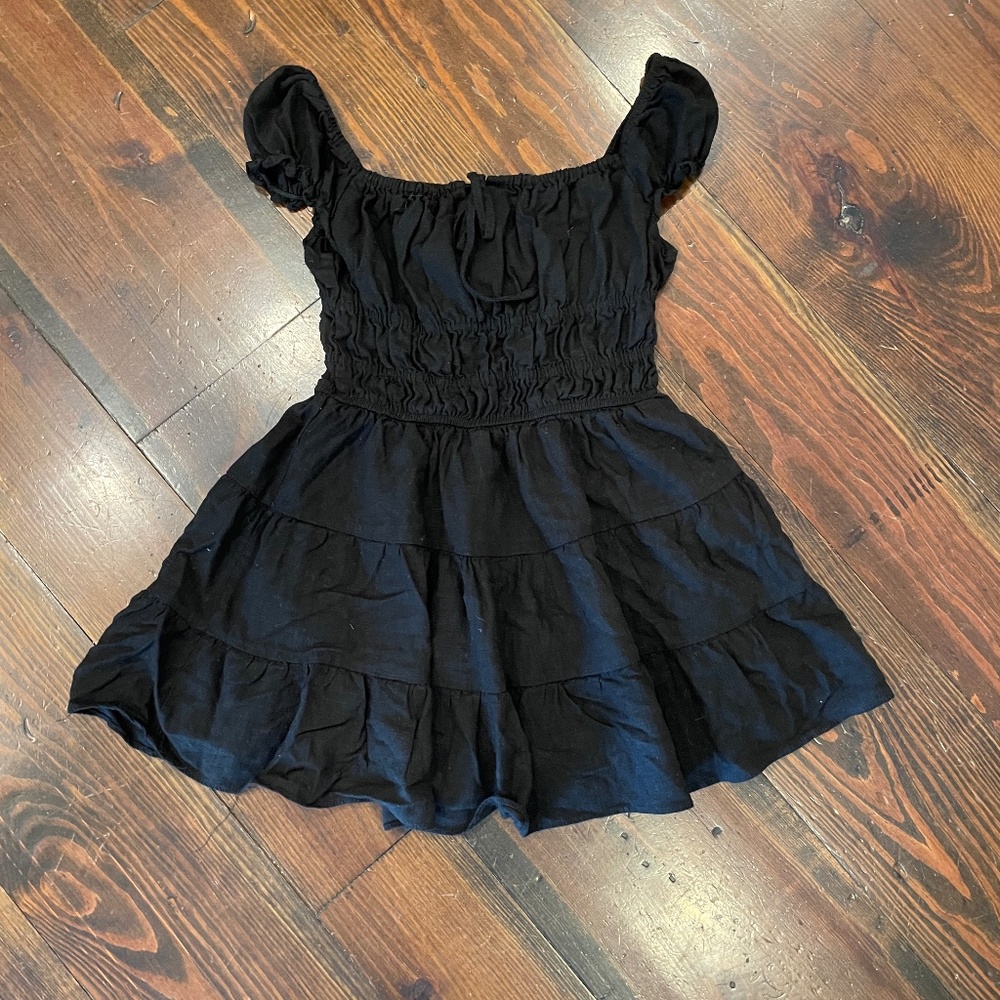 Tie-Front ruffle mini dress